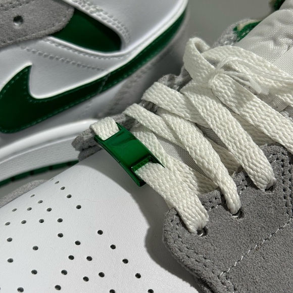 Jordan 1 Mid Sneakers Pine Green, White Size Men’s US 7 BRAND NEW!!! 💯Authentic - Picture 6 of 9